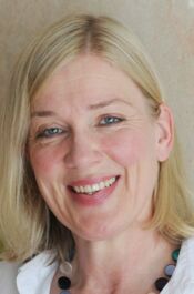 Tatjana Petersen - Theaterwissenschaftlerin MA, ist Mediatorin und Ausbilderin des Bundesverbandes Mediation e. V. (BM®)